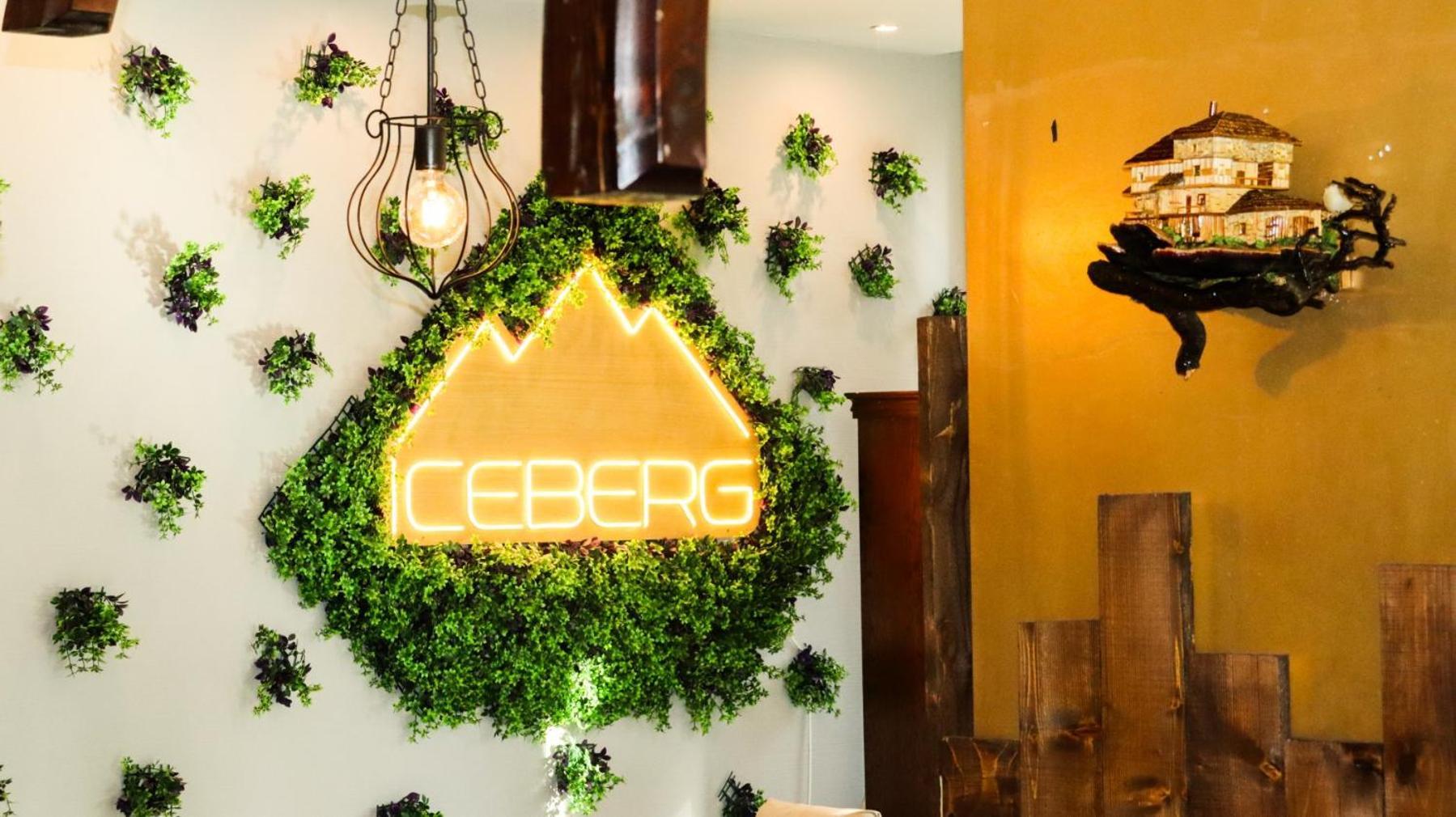 Hotel Iceberg Borowez Exterior foto